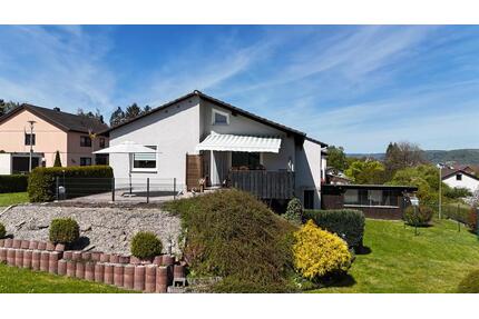 Einfamilienhaus mit toller Aussichtgroßer Garten - Untersteinach
