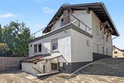 Haus zum Kaufen in Jandelsbrunn 390.000,00 € 276 m²