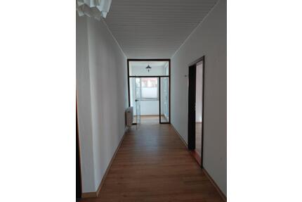 Helle 4,5-Zimmer-Wohnung in zentraler Lage - Oldenburg Eversten