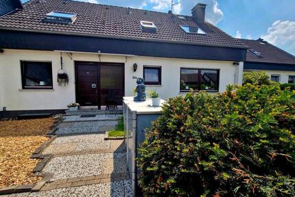 EinfamilienhausReihenmittelhaus in Sackgasse Schwerte Ergste