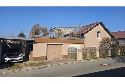 Renoviertes EFH mit 140Qm mit kleinem Garten und Dachterasse - Painten