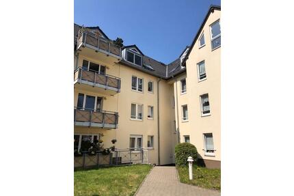 *** Schöne 1-Zimmerwohnung mit Parkett, AR, Balkon und Bad mit Wanne! *** - Chemnitz Helbersdorf