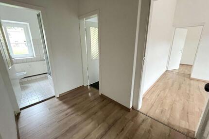 Stilvolles Ankommen im Erdgeschoss – wohnen im Herzen des Altbaus - Hainichen