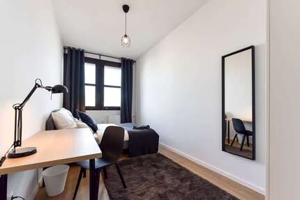 WG-Zimmer in München 735,00 € 13 m²