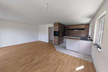 Haus zum Kaufen in Brunnthal 1.198.900,00 € 174.21 m²