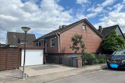 Haus zum Kaufen in Laatzen 275.000,00 € 78 m²