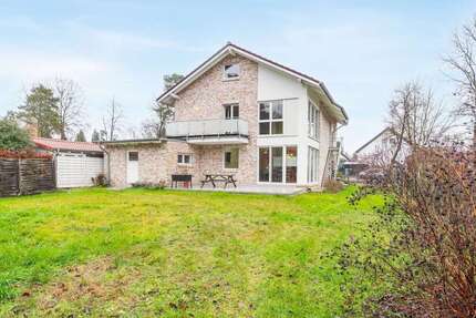 Haus zum Kaufen in Eggersdorf 799.000,00 € 229.08 m²