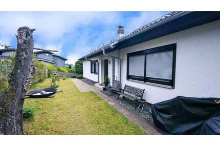 Haus zum Kaufen in Stammbach 549.000,00 € 410 m²