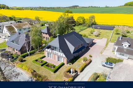 Haus zum Kaufen in Middelhagen 1.800.000,00 € 275 m²