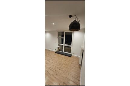 Wohnung kaufen - 60.000,00&nbsp;EUR Kaufpreis, ca.&nbsp; 60,00&nbsp;m&sup2; in Sondershausen (PLZ: 99706)