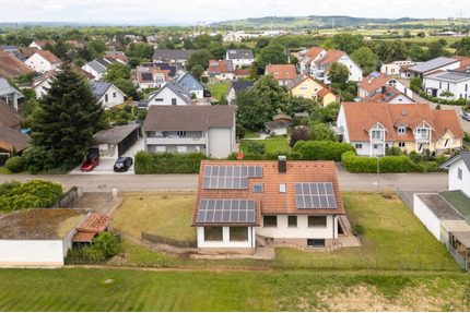 2- Familienhaus mit Einliegerwohnung & Doppelgarage - Eimeldingen