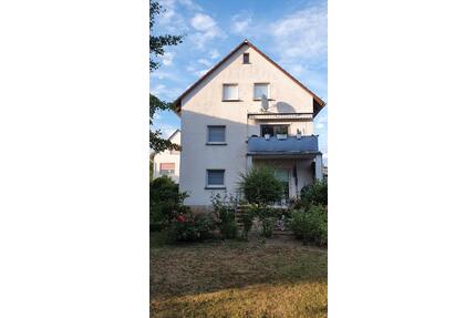 Helle 3-Zimmer Wohnung Dachgeschoß OT Ober Eschbach - Bad Homburg vor der Höhe Gonzenheim