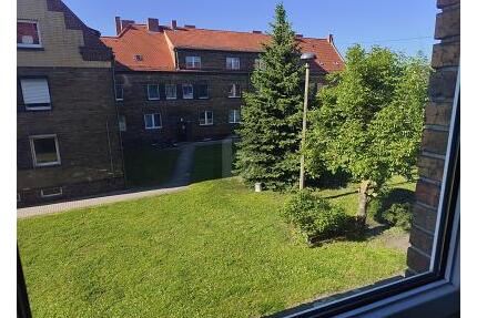 VIEL PLATZ & RUHE MIT GRÜNEM INNENHOF - Greppin