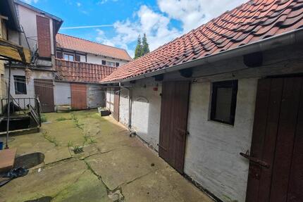 Mehrfamilienhaus zu vermieten - 1.000,00&nbsp;EUR Kaltmiete, ca.&nbsp; 250,00&nbsp;m&sup2; in Schöningen (PLZ: 38364)