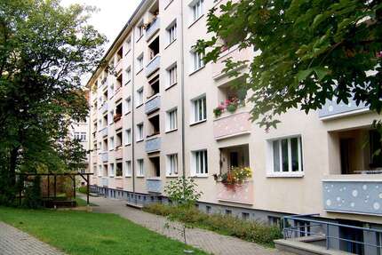 Wohnung zum Mieten in Leipzig 365,56 € 48.47 m²