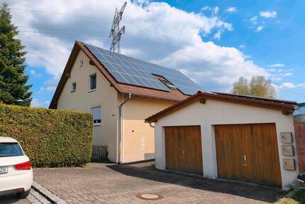 3 Familien Haus in Pfullendorf - 795.000,00&nbsp;EUR Kaufpreis, ca.&nbsp; 250,00&nbsp;m&sup2; in Pfullendorf (PLZ: 88630)