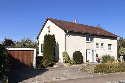 Haus zum Kaufen in Laupheim 320.000,00 € 100 m²