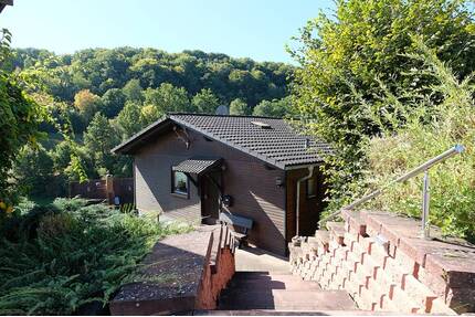 Gemütliches Zuhause mit Naturblick - Wohnen wie im Urlaub ! Einfamilienhaus mit ELW in Beiershausen !