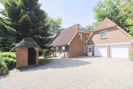 Ruheoase vor den Toren von Sylt und Föhr: Gepflegtes Einfamilienhaus mit großem Saunabereich. - Emmelsbüll-Horsbüll