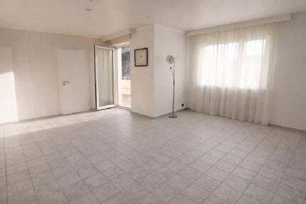 3 ZKB Balkon Nähe Tierpark - 740,00&nbsp;EUR Kaltmiete, ca.&nbsp; 77,00&nbsp;m&sup2; in Aachen (PLZ: 52066) Aachen-Mitte