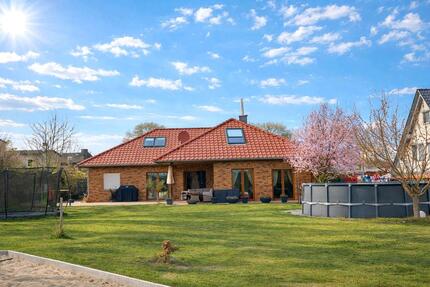 großzügiges Einfamilienhaus in Hundisburg - Erxleben