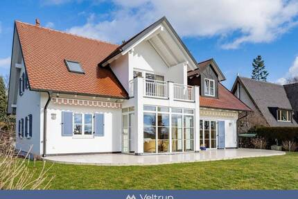 RUHIGE LANDHAUSIDYLLE MIT BERGPANORAMA IN GRAFRATH