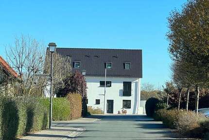 Haus zum Mieten in Pommersfelden 1.690,00 € 180 m²