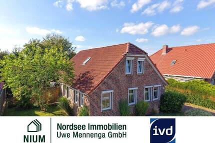 CHARMANTES EINFAMILIENHAUS MIT WOHLFÜHLATMOSPHÄRE IN RUHIGER SACKGASSENLAGE - Großheide