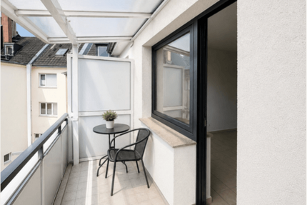 Wohnung zum Kaufen in Düsseldorf 220.000,00 € 58 m²