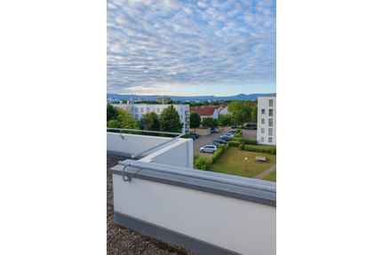 3-Zi-Penthouse im 4. OG mit 36 m² Dachterrasse (provisionsfrei) - Rastatt