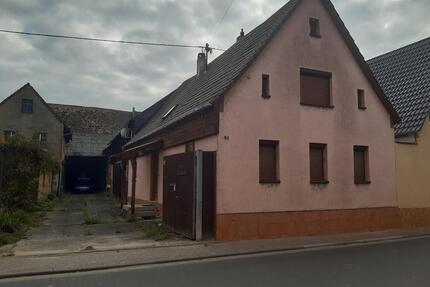 Ehemaliges landwirtschaftliches Anwesen mit 916qm² Grundstück - Eich