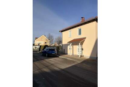 Haus zum Kaufen in Augsburg 880.000,00 € 156 m²