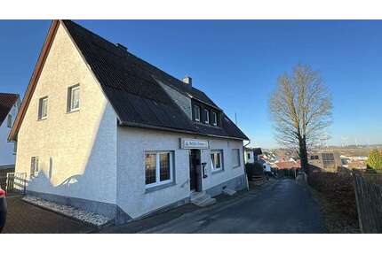 Haus zum Kaufen in Brilon 98.000,00 € 120 m²