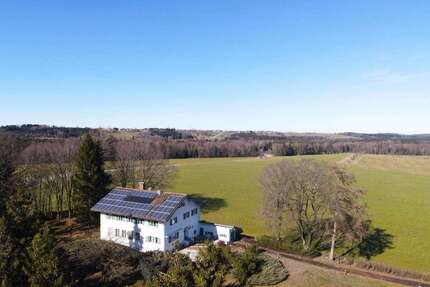 Haus zum Kaufen in Eggenthal 750.000,00 € 288 m²