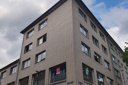 Zentrale WG geeignete Wohnung in Köln-Kalk