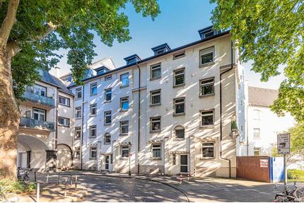Frisch sanierte Dachgeschosswohnung in Derendorf - Düsseldorf