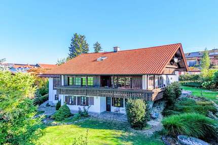 Haus zum Kaufen in Oberhausen 970.000,00 € 212 m²
