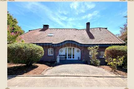 Haus zum Kaufen in Nettetal 950.000,00 € 390 m²