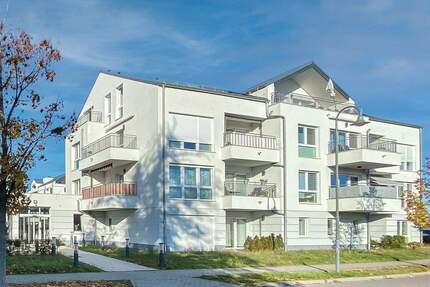 Für große Böötchen:: 15 m Liegeplatz + vermiete 2 Zimmerwohnung - Werder (Havel)