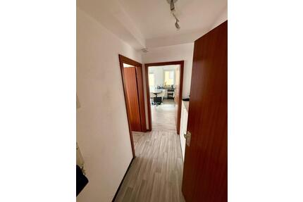 Helle 2-Zimmer-Wohnung mit Balkon & Einbauküche in Waiblingen