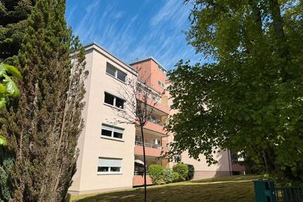 Ruhige Eigentumswohnung im Grünen mit Tiefgarage (provisionsfrei) - Saarbrücken Dudweiler