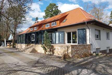 Haus zum Kaufen in Schönwalde Glien 690.000,00 € 367.91 m² - Schönwalde / Glien