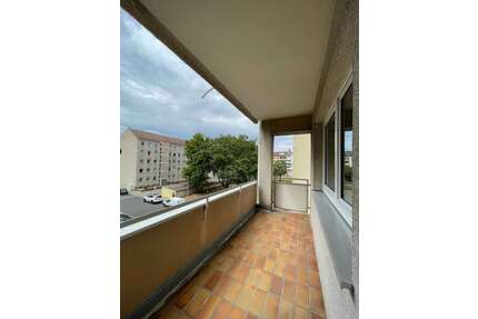 Wohnung zum Mieten in Nürnberg 726,62 € 66.54 m²