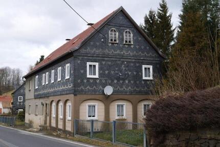 Ein-bis Zweifamilienhaus - 48.000,00&nbsp;EUR Kaufpreis, ca.&nbsp; 178,00&nbsp;m&sup2; in Cunewalde (PLZ: 02733)