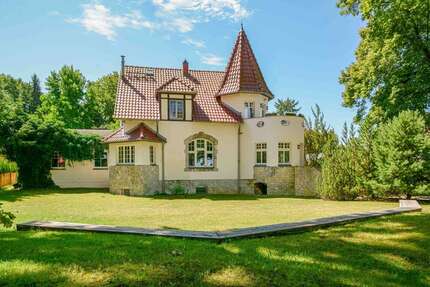 Haus zum Kaufen in Schwielowsee 1.350.000,00 € 209 m²