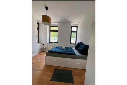 1 - Raumwohnung in Bernsdorf - 330,00&nbsp;EUR Kaltmiete, ca.&nbsp; 22,00&nbsp;m&sup2; in Chemnitz (PLZ: 09126) Bernsdorf