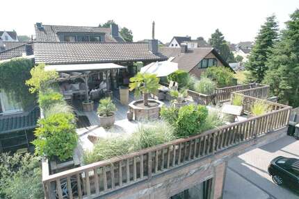 Haus zum Kaufen in Sankt Augustin Niederpleis 1.249.000,00 € 285.52 m² - Sankt Augustin / Niederpleis