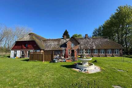 Haus zum Kaufen in Humptrup 699.000,00 € 270 m²
