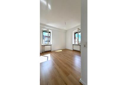 Erstbezug nach Sanierung! 3-ZKB (101 m²) - St. Wendel - Sankt Wendel