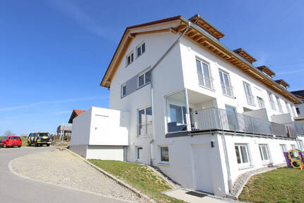 Großes Reiheneckhaus mit Einliegerwohnung in top Lage - Argenbühl Eglofs